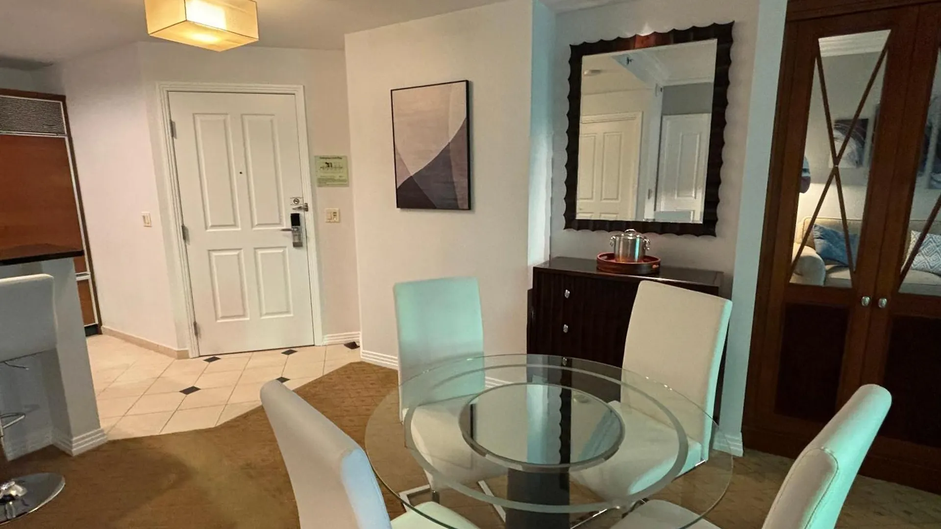 Panorama Vista Suite- 1Br 2Ba, Full Kitchen, Strip View, Balcony, Corner Unit Las Vegas Aparthotel